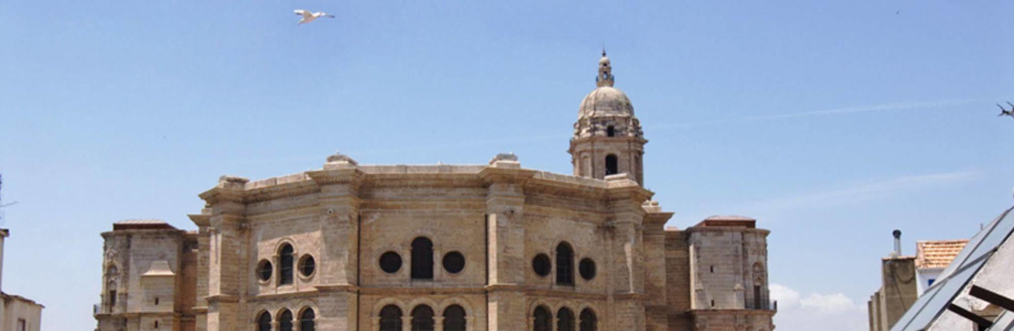 Carlos V Málaga Extérieur photo